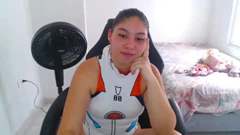 Hey guysI am BrendaWelcome my room online show from 04-26-26, 09:12