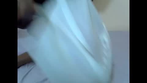 Snapshot of blushing_bunny chatting on 11-22-25, 11:31 Bunny online show from 11-22-25, 11:31