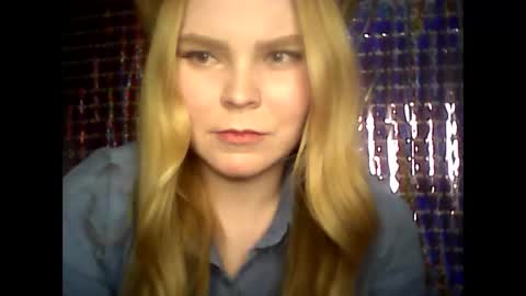 blushing_star online show from 02-10-25, 04:36