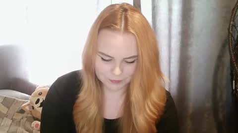Snapshot of blushing_star chatting on 07-06-26, 03:03 blushing_star online show from 07-06-26, 03:03