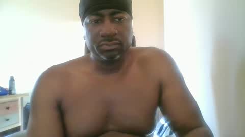 Snapshot of bluuthunder1914 chatting on 12-21-24, 03:20 bluuthunder1914 online show from 12-21-24, 03:20