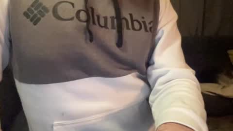 Snapshot of bmcmg chatting on 10-23-25, 11:24 Brian mc online show from 10-23-25, 11:24