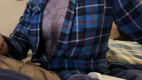 Snapshot of bmcmg chatting on 12-18-25, 07:31 Brian mc online show from 12-18-25, 07:31