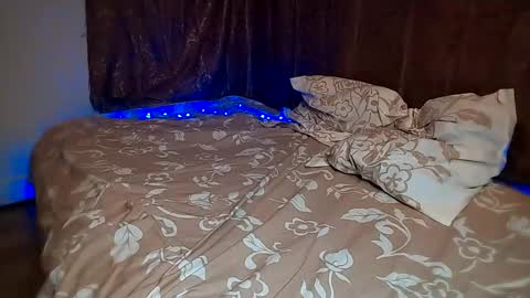 Liza and Max online show from 12-02-24, 06:21