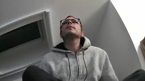bo22222222 online show from 04-23-26, 06:47