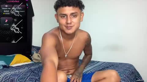 Bob  INDEPENDENT MODEL online show from 05-20-26, 06:25