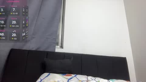 Bob  INDEPENDENT MODEL online show from 06-11-26, 02:53
