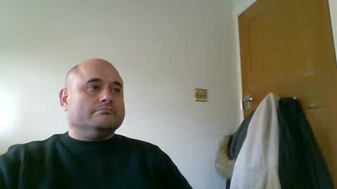 Snapshot of bobabator chatting on 11-13-25, 01:43 bobabator online show from 11-13-25, 01:43