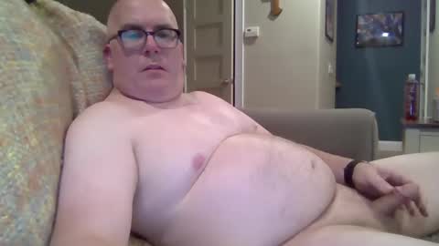 bobblehead31382 online show from 12-05-24, 11:29