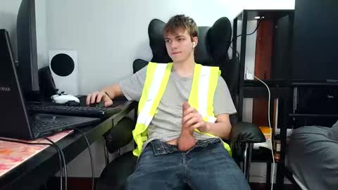 bobby72738 online show from 10-16-25, 03:51