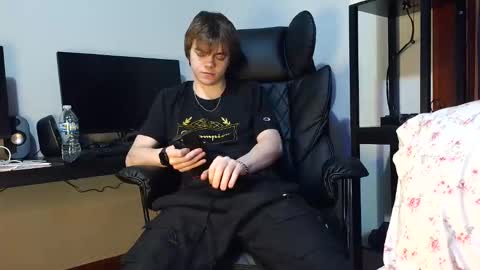 Snapshot of bobby72738 chatting on 01-14-26, 12:16 bobby72738 online show from 01-14-26, 12:16