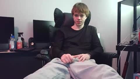 Snapshot of bobby72738 chatting on 02-07-26, 03:54 bobby72738 online show from 02-07-26, 03:54