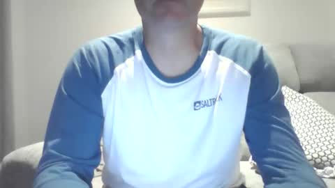 Snapshot of bobby_113 chatting on 09-18-25, 12:34 bobby_113 online show from 09-18-25, 12:34