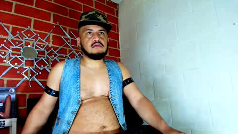 bobby_kbrera online show from 11-17-25, 05:52