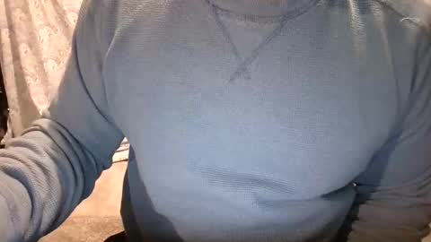 Snapshot of bobbyhill27b chatting on 12-05-25, 01:47 BobbyHill27b online show from 12-05-25, 01:47