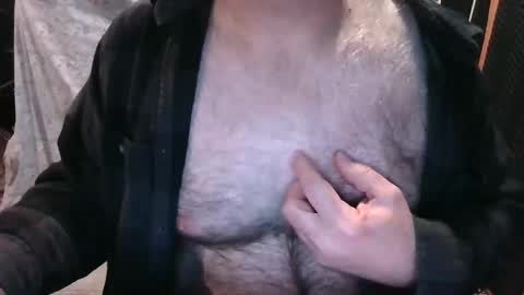 Snapshot of bobbyhill27b chatting on 12-19-25, 03:30 BobbyHill27b online show from 12-19-25, 03:30