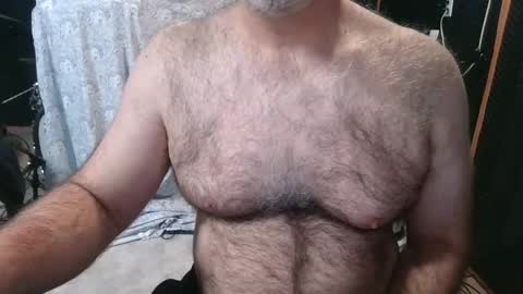 Snapshot of bobbyhill27b chatting on 02-03-26, 02:55 BobbyHill27b online show from 02-03-26, 02:55