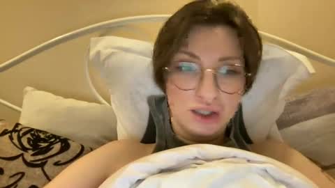 Snapshot of bobwig4 chatting on 12-22-24, 12:39 Tips prfr 11-55-111 tok online show from 12-22-24, 12:39