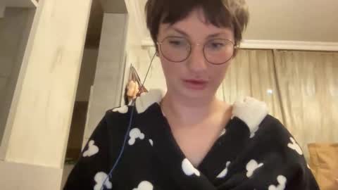 Snapshot of bobwig4 chatting on 10-19-25, 09:15 Tips prfr 11-55-111 tok online show from 10-19-25, 09:15