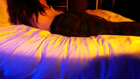 Snapshot of bodyartinmotion chatting on 02-03-26, 04:21 Body Art In Motion online show from 02-03-26, 04:21