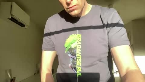 Snapshot of boegieboy76 chatting on 01-07-25, 09:07 ask me online show from 01-07-25, 09:07