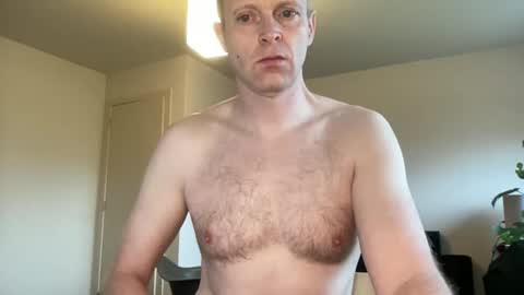 Snapshot of boegieboy76 chatting on 01-17-25, 09:17 ask me online show from 01-17-25, 09:17