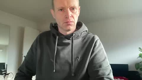 Snapshot of boegieboy76 chatting on 02-21-25, 08:07 ask me online show from 02-21-25, 08:07