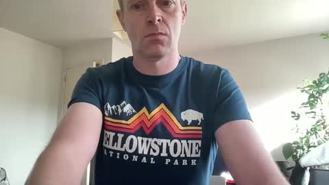 Snapshot of boegieboy76 chatting on 02-21-25, 11:55 ask me online show from 02-21-25, 11:55