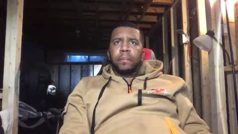 Snapshot of bogarcon234 chatting on 10-17-25, 08:00 Bogarcon234 online show from 10-17-25, 08:00