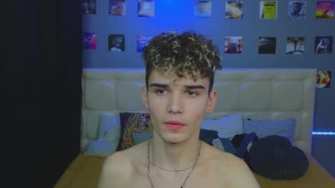 Snapshot of boicute chatting on 01-26-25, 01:31 ALEXPVT IS OPEN online show from 01-26-25, 01:31