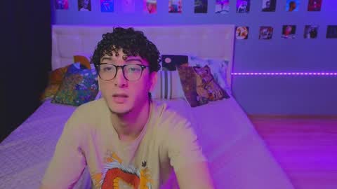 Snapshot of boicute chatting on 02-01-25, 07:05 ALEXPVT IS OPEN online show from 02-01-25, 07:05