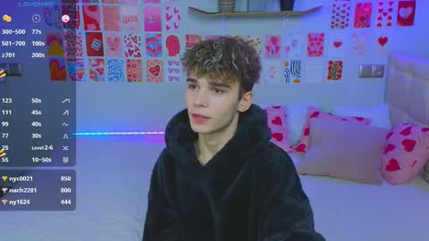 Snapshot of boicute chatting on 03-02-25, 04:17 ALEXPVT IS OPEN online show from 03-02-25, 04:17