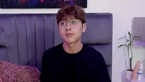 Boleyn online show from 01-03-25, 12:19