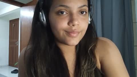 Snapshot of bombomepimenta chatting on 01-07-25, 10:30 bombomepimenta online show from 01-07-25, 10:30