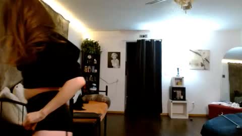 Snapshot of bombshellbaeby chatting on 01-08-26, 02:36 BombshellBaeby online show from 01-08-26, 02:36