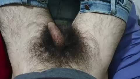 Im Bom - Tip if You Liked my Hairy Body - Private Show is Open - Read more about me in the bio below online show from 07-19-26, 10:08