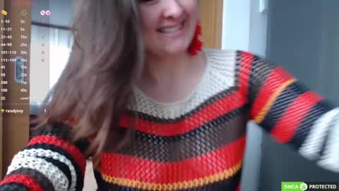 Snapshot of bon_appetits69 chatting on 02-18-25, 11:33 Luthien online show from 02-18-25, 11:33