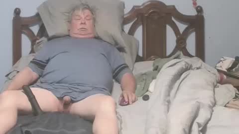 Snapshot of boner1961 chatting on 03-28-26, 11:32 boner1961 online show from 03-28-26, 11:32