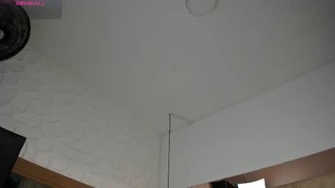 bonet_iris online show from 06-26-26, 11:03