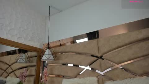bonet_iris online show from 07-22-26, 11:02