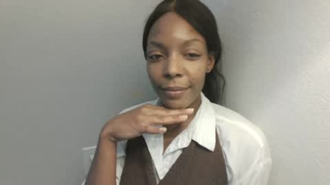 Snapshot of bonneebi chatting on 07-01-26, 11:26 bonneebi online show from 07-01-26, 11:26