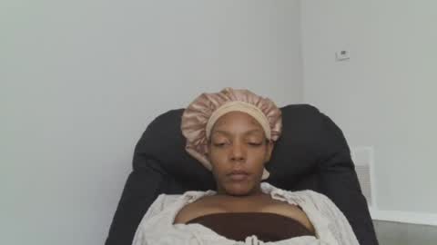 Snapshot of bonneebi chatting on 07-02-26, 05:19 bonneebi online show from 07-02-26, 05:19