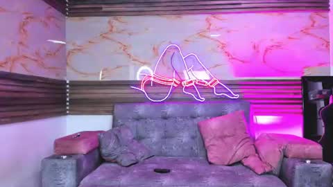 becky online show from 08-04-26, 02:26