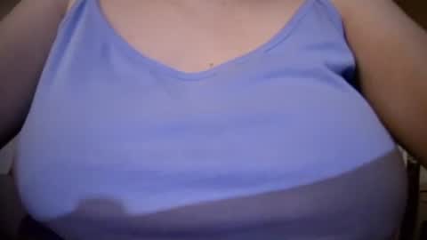 Snapshot of bonnie_jade chatting on 04-22-26, 05:14 Bonnie online show from 04-22-26, 05:14