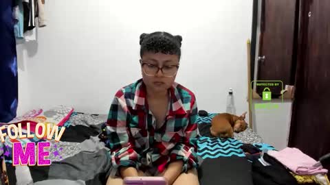 bonnie lam  hello welcome to my room I hope you have fun and you can reach your maximum pleasure here with me online show from 03-28-26, 02:44