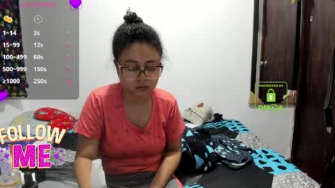 bonnie lam  hello welcome to my room I hope you have fun and you can reach your maximum pleasure here with me online show from 04-01-26, 04:02