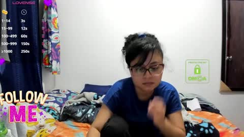 Snapshot of bonnie_lam_ chatting on 05-12-26, 05:04 bonnie lam hello welcome to my room I hope you have fun and you can reach your maximum pleasure here with me online show from 05-12-26, 05:04