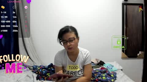 Snapshot of bonnie_lam_ chatting on 05-29-26, 03:04 bonnie lam hello welcome to my room I hope you have fun and you can reach your maximum pleasure here with me online show from 05-29-26, 03:04