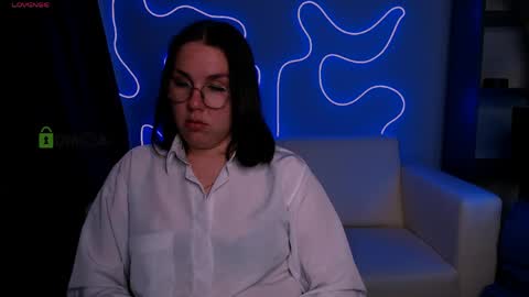 Snapshot of bonniemuse_ chatting on 04-01-26, 02:03 Bonnie online show from 04-01-26, 02:03