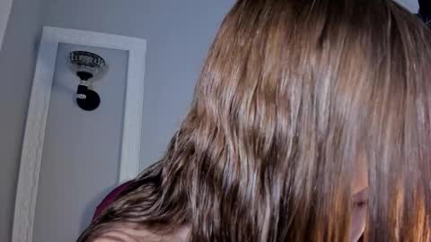 Bonnie online show from 09-18-25, 02:52